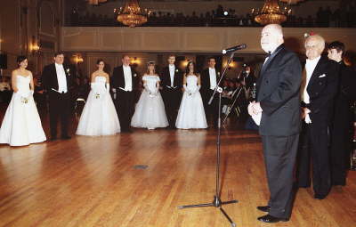 Ambassador addressing the Debutantes 2